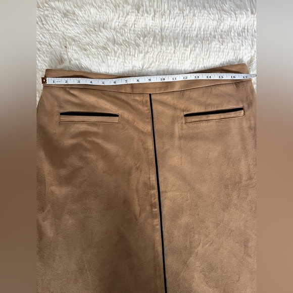 J McLaughlin Tan Skirt Sonya Faux Suede Pencil Midi Skirt Tan Size 12 - Picture 11 of 15